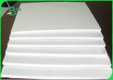 Bột giấy nguyên chất trắng Kraft lót giấy tờ / cuộn 100gsm cho túi mua sắm