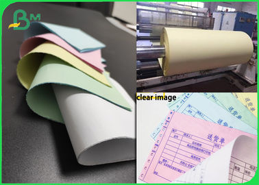 In giấy Carbonless kỹ thuật số CB 52 CFB 50 CF 55 Cuộn giấy NCR đầy màu sắc