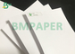 Cuộn giấy không tráng phủ gỗ siêu trắng 160gsm 200gsm để in offset