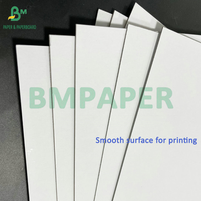 Độ cứng mạnh 1mm 1.5mm Trắng trên Trắng sau Laminated cứng