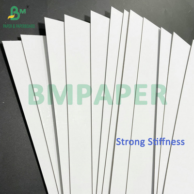 Độ cứng mạnh 1mm 1.5mm Trắng trên Trắng sau Laminated cứng