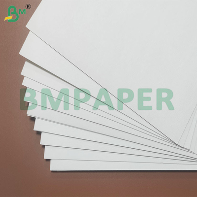0.4-0.7mm Độ dày giấy hấp thụ độ ẩm với bề mặt phẳng