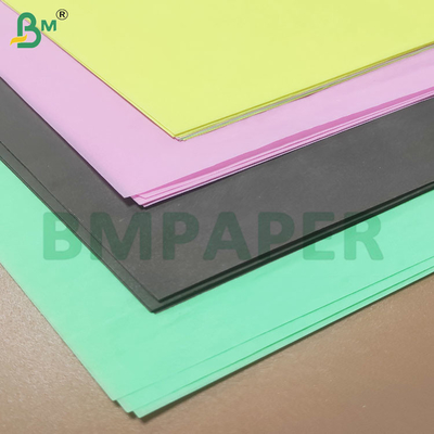 Chất lượng thực phẩm 40gm Chất chống mỡ Bảng giấy nướng bánh nướng màu sắc