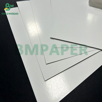300g Glossy Coating 2 Side Poker giấy với lõi màu xanh 71 x 65cm