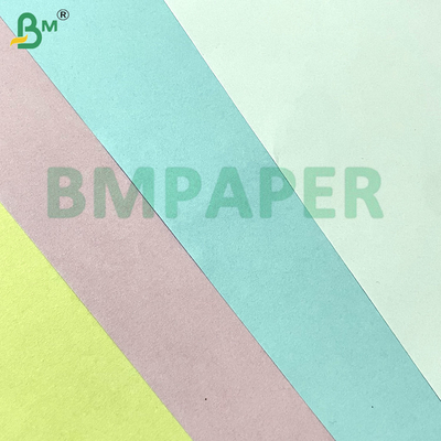 55gsm Hình trắng / xanh trắng giấy không cacbon Rolls & Sheets để in biên lai NCR CB / CF / CFB