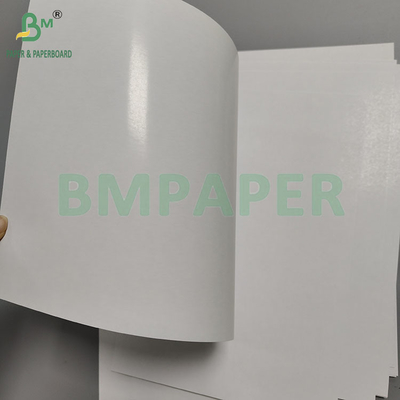 Giấy bìa đen lõi đen độ mờ cao 310gsm 330gsm tiêu chuẩn cho bài poker