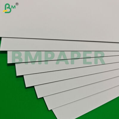 300gm Bảng giấy không gỗ cứng cao để in Offset