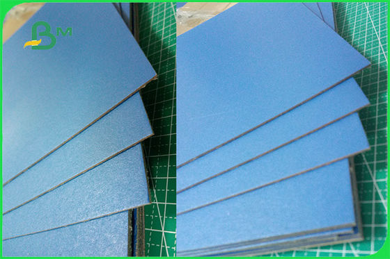 Giấy bìa cứng bóng loáng FSC đầy màu sắc 2.0mm cho hộp quà Giáng sinh